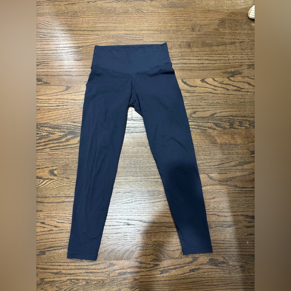Aerie Offline Real Me 7/8 Leggings Navy - size M EUC - no pockets